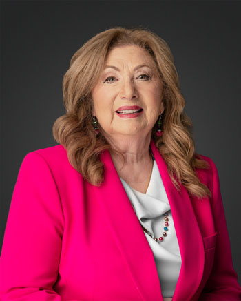 Lupita Lomeli honoree for academics